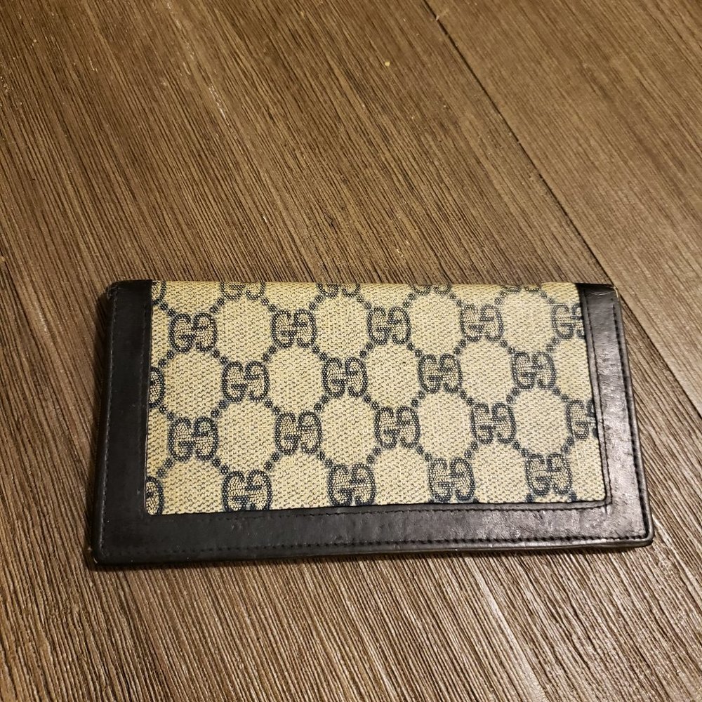 Vintage Gucci Checkbook/Wallet